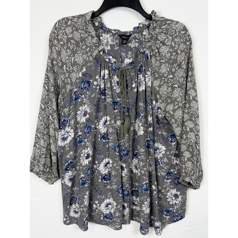 Intro Women Blouse PM Gray Floral Tassel Ruffle Neck 3/4 Sleeve 44000P